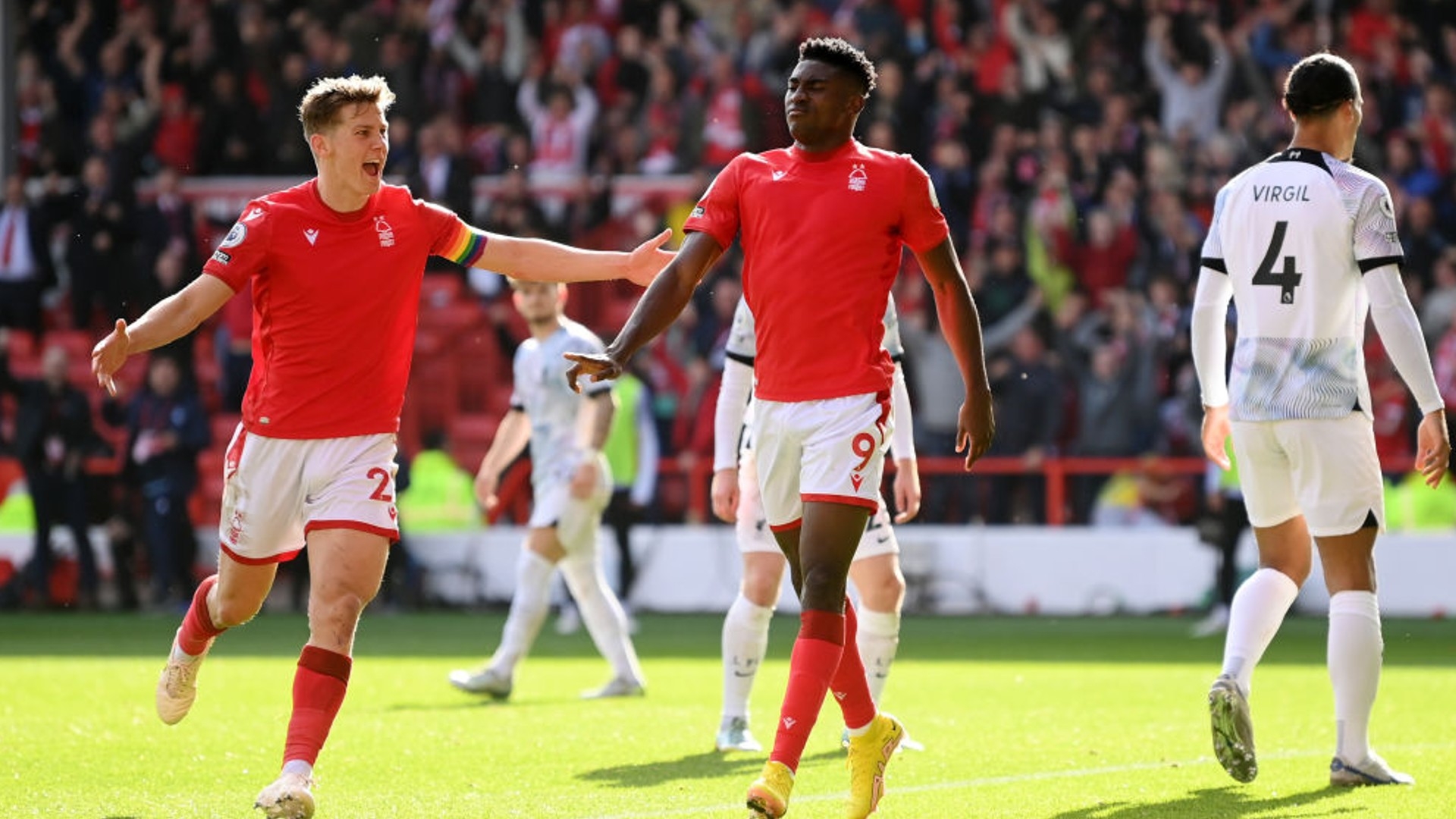 内抵达这里 内抵达这里